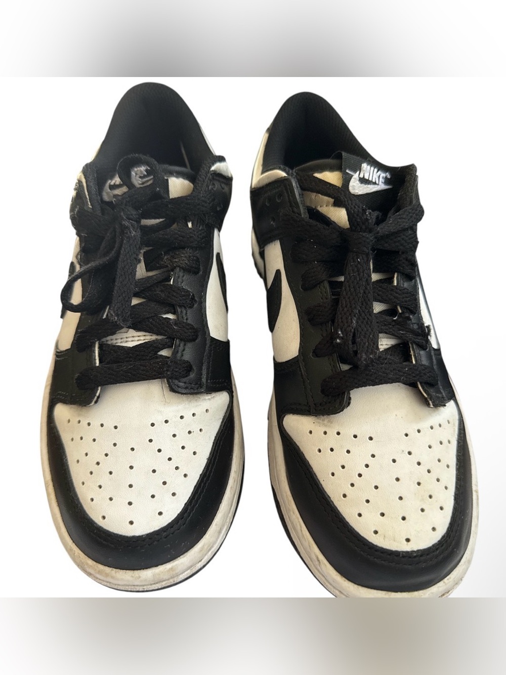 Nike Dunk Low Retro in the widely popular "Panda" (Black/White) 5Y / 6.5 USWomen